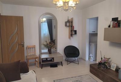 Apartament 3 camere semidecomandat, zona Orizont - 4