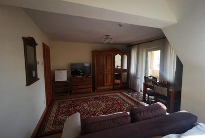 Vand un mic castel D+P+M , in zona Corunca, unde se poate locui gratis, - 6