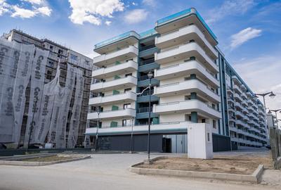 Apartament cu 3 camere decomandat în Pipera