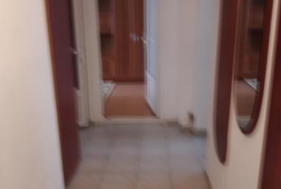 INCHIRIEZ APARTAMENT CU 4 CAMERE PENTRU PRETENTIOSI - 2
