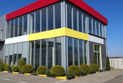 Spațiu comercial cu showroom și depozit | 412 mp | str. Matei Corvin, Oradea - 2