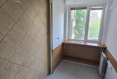 De inchiriat apartament cochet Piata Universitatii - 6
