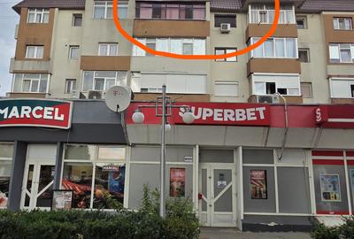 Apartament 2 camere imbunatatit mobilat ultracentral Adjud etaj 4 - 1