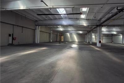 Spațiu industrial, de 4,500 mp, în Industrial Est