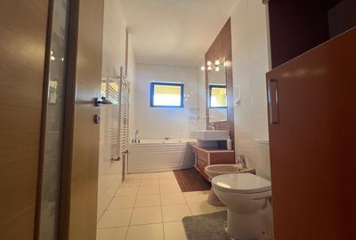Pipera : Vila spatioasa, cu acces direct la piscina! - 11