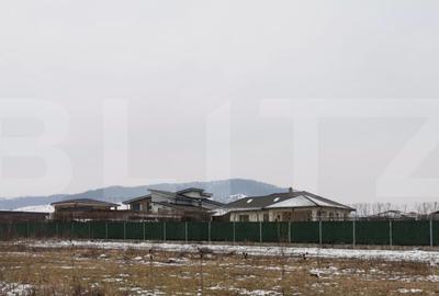 Teren Construcții de 1100 mp, în Unirea