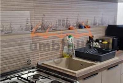 Apartament 3 cam. de vanzare str. Horea - 10