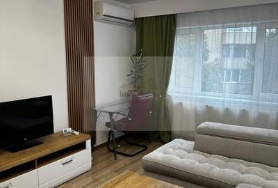Apartament cu 2 camere decomandat, mobilat în Zorilor