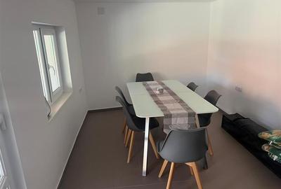 Casa renovata cu teren si anexe in Birtin - 8
