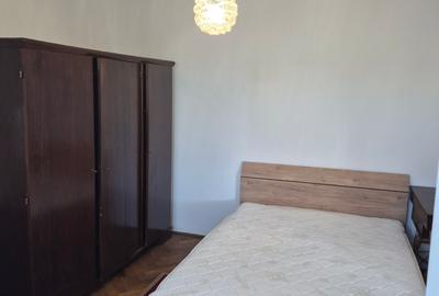Apartament cu 2 camere nedecomandat zona Podul Ros - 4