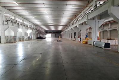 Spațiu industrial, de 1,700 mp, în Bărăbanț