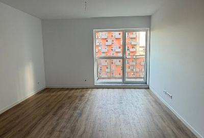 Apartament cu 2 camere semidecomandat în Pantelimon
