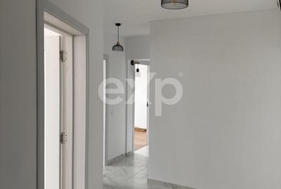 Apartament cu 4 camere decomandat în Tineretului