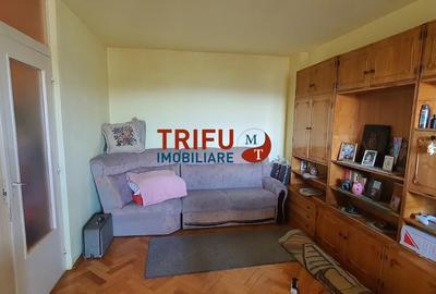 Apartament cu 3 camere decomandat, mobilat în Cetate