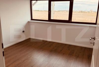 Duplex cu 5 camere în Moșnița Nouă