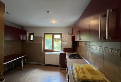 Apartament 3 camere, etaj 1/ 82,3 mp/ zona Spitalul Municipal Adjud - 2