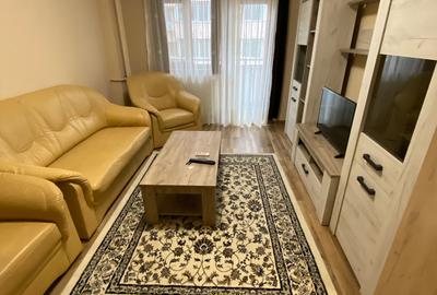 Apartament cu 2 camere semidecomandat în Eroii Revoluției