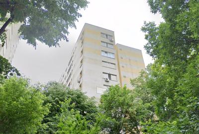 Apartament cu 2 camere decomandat în Colentina