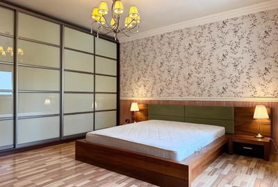 Apartament cu 3 camere decomandat în Grădina Icoanei