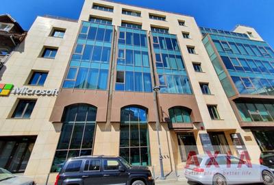Birou, 2190 mp în Universitate
