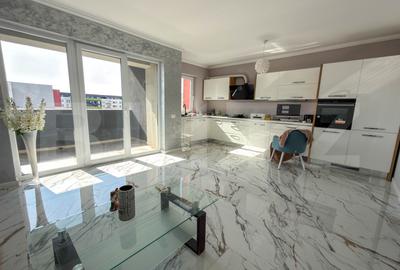 Apartament cu 2 camere semidecomandat, mobilat în Iosia
