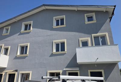 Apartament cu 4 camere decomandat în Central
