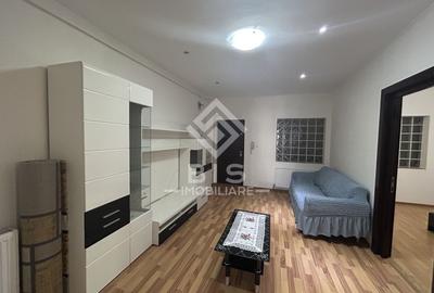 Apartament cu 3 camere decomandat în Decebal