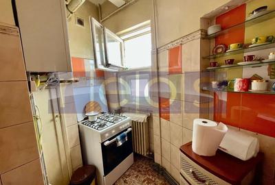 VANZARE APARTAMENT 3 CAMERE DACIA EMINESCU 80MP SEMIDECOMANDAT TERASA MARE - 13