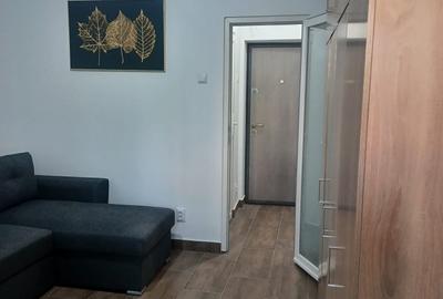 Apartament de inchiriat, o camera, semidecomandat, 27 mp, Zimbru - 1