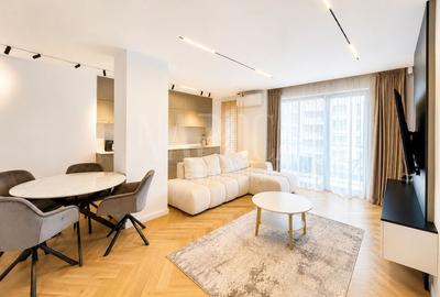 Apartament cu 2 camere semidecomandat, mobilat în Andrei Mureșanu