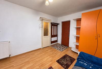 APARTAMENT 4 CAMERE - ETAJ 4 CU ȘARPANTĂ- ÎMPĂRATUL TRAIAN , LOC de PARCARE - 6
