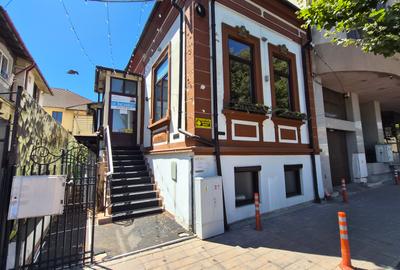 Spațiu comercial, 127 mp în Central