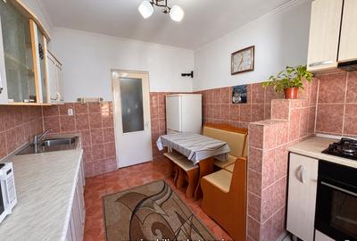 APARTAMENT 4 CAMERE - ETAJ 4 CU ȘARPANTĂ- ÎMPĂRATUL TRAIAN , LOC de PARCARE - 8