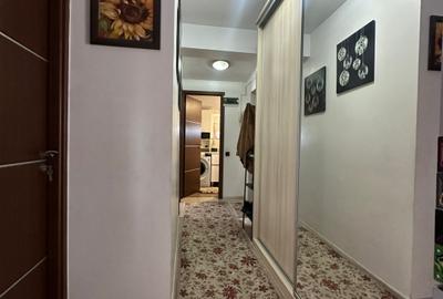 Apartament cu 3 camere decomandat, mobilat în Bragadiru