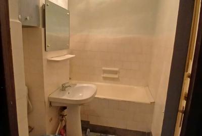 Apartament decomandat,confort 1 - 3