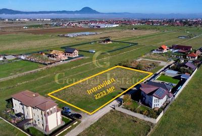 Teren Construcții de 2233 mp, în Central
