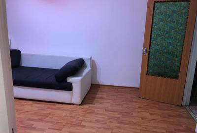 Apartament spatios, acces facil la metrou si tramvaiul 41 - 5