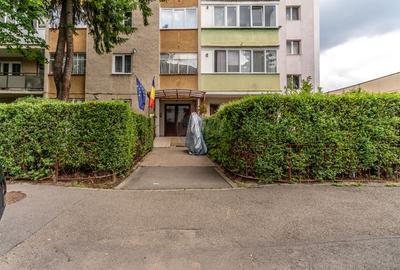 Apartament 3 camere,decomandat, renovabil.Str. Parâng nr.17|Comision 0 - 14