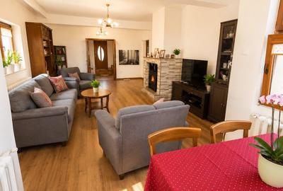 Vila 6 Camere P/M Teren 1000mp Poiana - 29