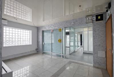 Spatiu amenajat pentru clinica medicala | Domenii - Expozitiei | Comision 0% - 7