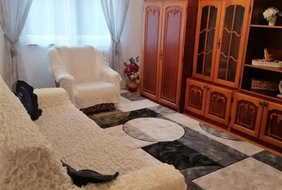 Apartament cu 2 camere decomandat, mobilat în Nicolina