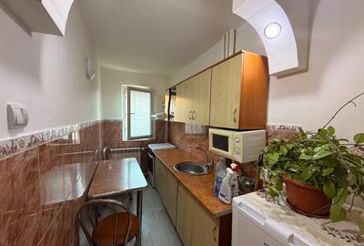 Apartament 2 camere,zona Big,etaj 1 - 8