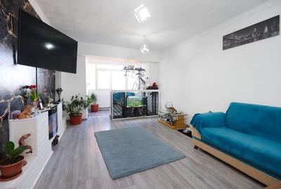 Apartament cu 4 camere decomandat în Central