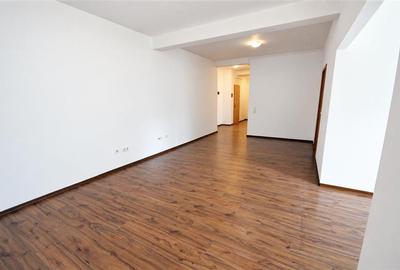 De vanzare - apartament 2 camere, Avantgarden 1 - 2
