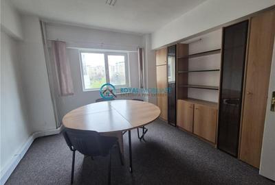 Royal Imobiliare - Vanzare spatiu birouri - Zona Ultracentral - 2