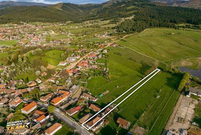 Doua case,un singur camin:spatiu generos si liniste, la marginea statiunii Covas - 21