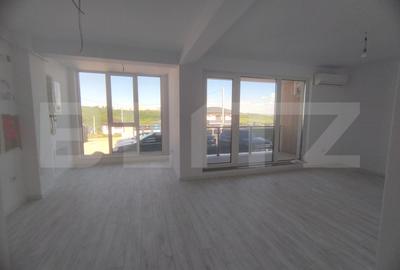 Apartament cu 2 camere decomandat în Rediu