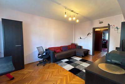 Apartament 3 camere mobilat - 1