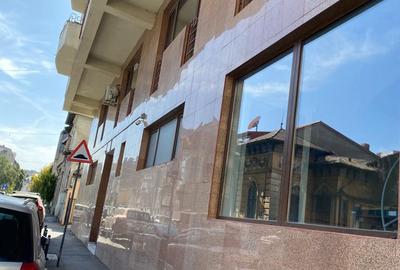 SPATIU COMERCIAL IDEAL PENTRU INVESTITIE ZONA CENTRALA Maria Rosetti - Dacia - 11