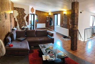 Casa la cheie,zona Doraly Mall- - 10